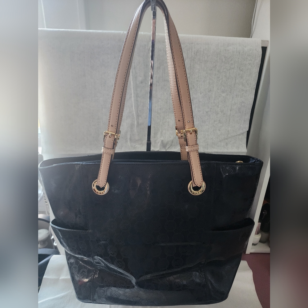 Michael kors Tote - Picture 9 of 11